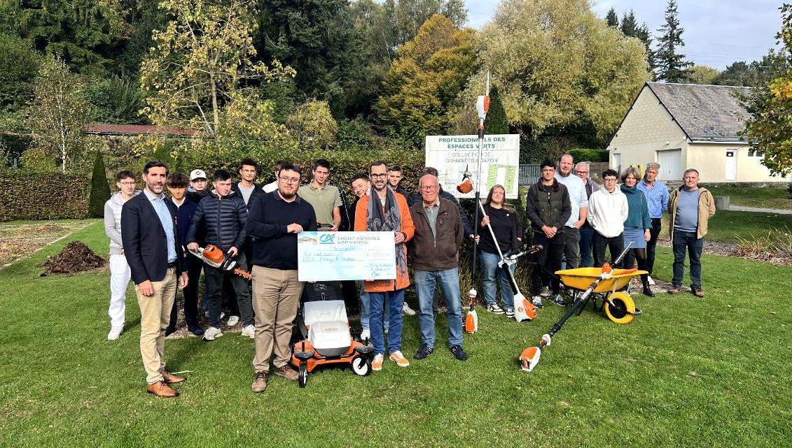Le Crédit Agricole soutient la formation des jeunes de la Maison Familiale !